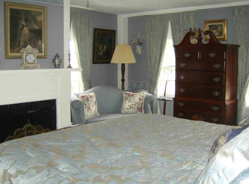 Holiday Guest House Bed & Breakfast Wells Extérieur photo