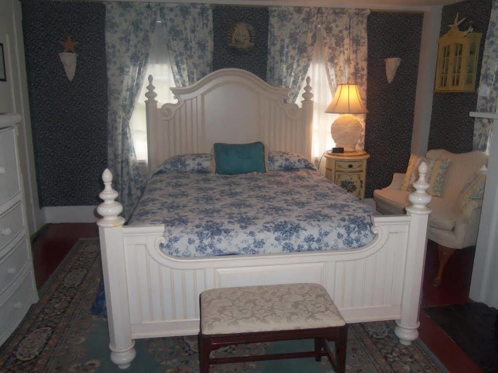 Holiday Guest House Bed & Breakfast Wells Extérieur photo